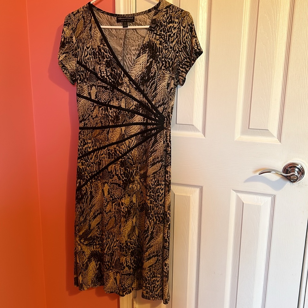 Connected Apparel Women’s V-Neck Midi Leopard Sunburst Faux Wrap Dress 12